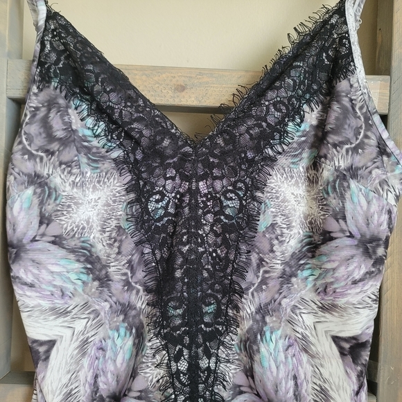 Bebe bodysuit size medium - Picture 3 of 11